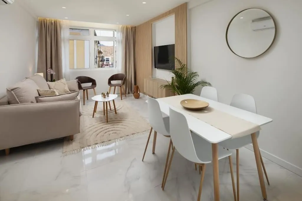 Apartamento Moderno Y Bien Ubicado Malaga